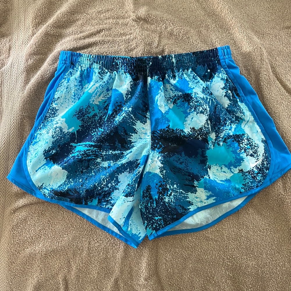 Nike Youth XL running shorts